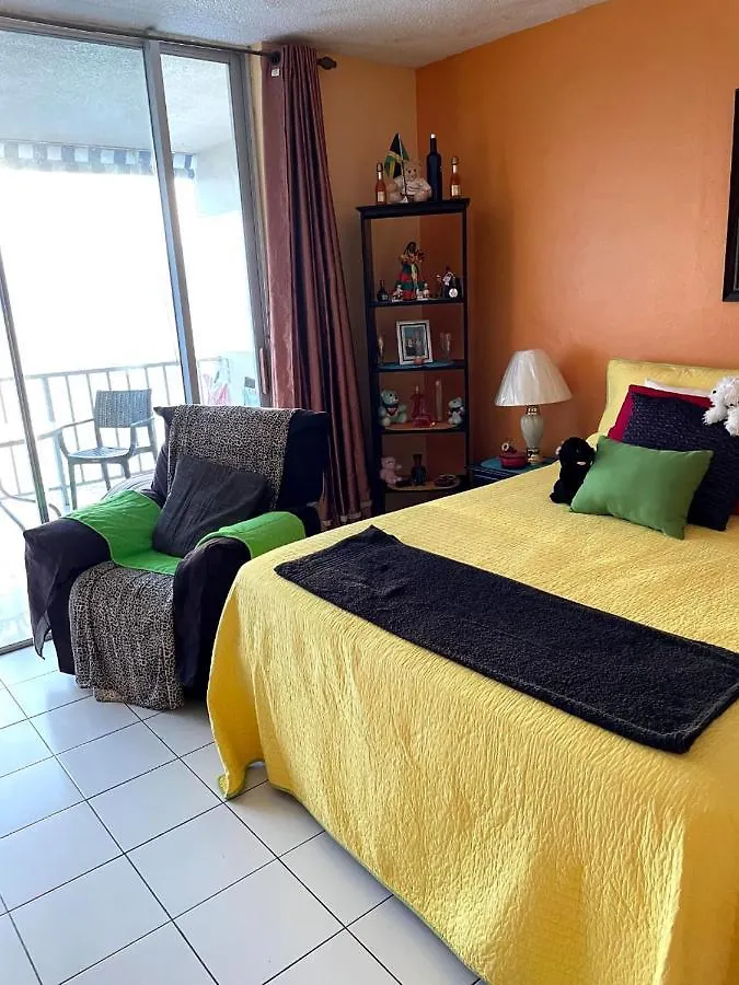 Apartment Deluxe Montego Bay Club Studio & Suites